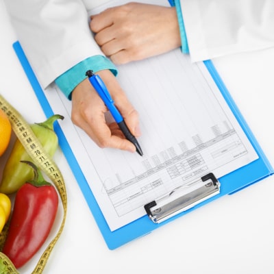 NUTRITIONIST